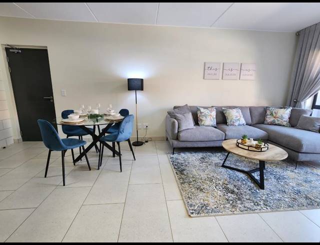 2 BEDROOM PROPERTY TO RENT IN BEDFORD GARDENS